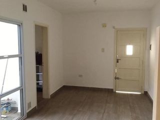 PH en venta - 2 dormitorios 1 baño - 56mts2 - Barrio Gambier