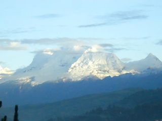 Foto 2 de Hoteles / Hostales Venta Jr. Gabino Uribe - Pedregal - HUARAZ