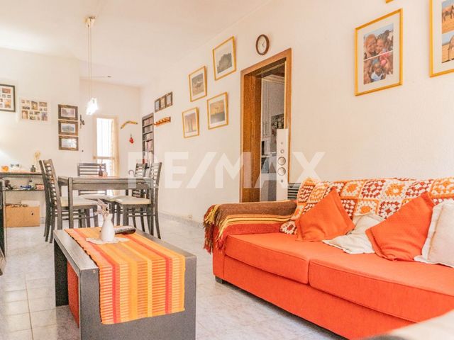 Dpto 3 dorm planta baja en venta - Centro Alto Nqn