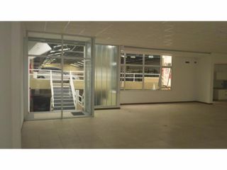 Rosario: Sarmiento 1349 Planta Alta - Oficina en alquiler en Piso 1 de 180 m2, Santa Fe, Argentina