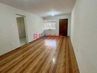 Foto 4 de Venta De Departamento Con Cochera Frente A Parque En Urb Las Quintanas