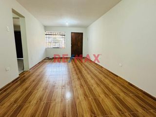 Foto 3 de Venta De Departamento Con Cochera Frente A Parque En Urb Las Quintanas