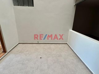 Foto 14 de Venta De Departamento Con Cochera Frente A Parque En Urb Las Quintanas