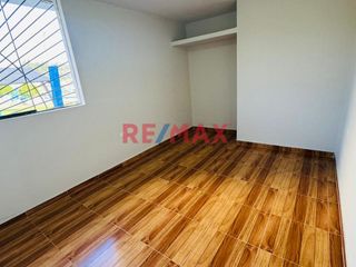 Foto 8 de Venta De Departamento Con Cochera Frente A Parque En Urb Las Quintanas