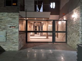 Foto 2 de Departamento en venta en Ramos Mejia Norte