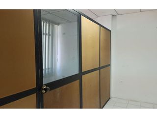 oficina de venta zona  centro de Manta Manabí