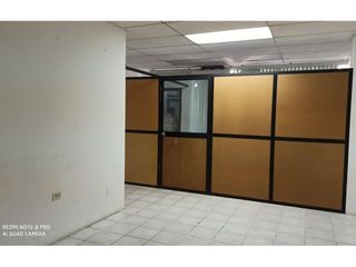 oficina de venta zona  centro de Manta Manabí