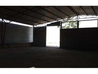 Foto 4 de Bodega de alquiler zona norte Manta