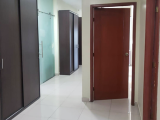 Foto 8 de Oficina en venta  en El Edificio Sotavento, Puerto Santa Ana