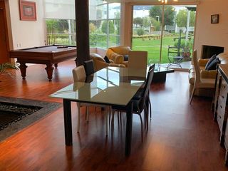 Foto 10 de Alquiler linda Casa, Conjunto privado con piscina - Cumbayá