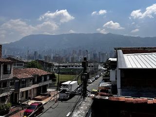 VENTA de CASAS en MEDELLIN