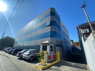 Foto 4 de Edificio de oficinas en alquiler en 2do piso sobre colectora Panamericana, Vicente López