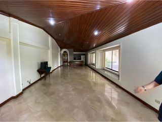 Foto 21 de Oportunidad Única! Venta de Edificio Comercial en Ecuador, Guayaquil.