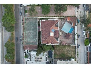 Foto 14 de Oportunidad Única! Venta de Edificio Comercial en Ecuador, Guayaquil.