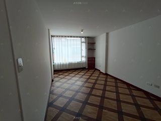 Foto 4 de apartamento en venta en edificio canapro barrio rosales. Cod V5303