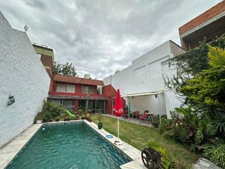 Venta Casa en Villa del parque, 8 x 37,50