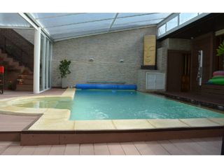Foto 6 de Chalet con piscina y quincho. Zona San Jose.
