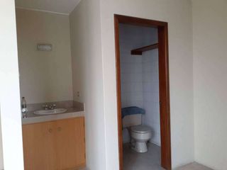 Foto 5 de Venta Consultorios Médicos en Sector de Hospital Municipal