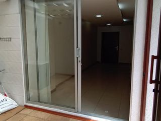 Vendo departamento 2 dormitorios 65 m² con patio, Sector Pinar Bajo.