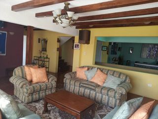 Foto 18 de Venta de Casa Amoblada en Quito