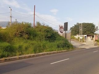 Foto 2 de Rento Terreno comercial 1860 m², Tumbaco excelente ubicación