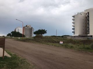 Foto 5 de Departamento en Aldea del Este, a una cuadra del mar.