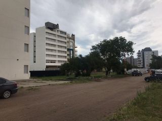 Foto 4 de Departamento en Aldea del Este, a una cuadra del mar.