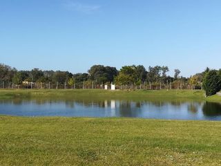 Foto 2 de Excelente lote al agua - Albanueva, Rincón de Milberg. Tigre
