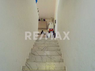 Depto Planta Alta en Venta - 1 Dorm - Allen