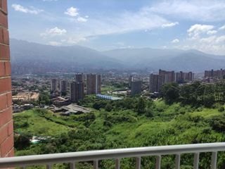 APARTAMENTO en ARRIENDO en Medellín Rodeo Alto