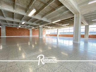 OFICINA en ARRIENDO en Medellín Guayabal