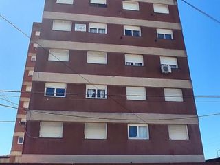 Foto 6 de VENDO DEPTO 4 AMBIENTES EN EDIF REPUBLICA (NECOCHEA)