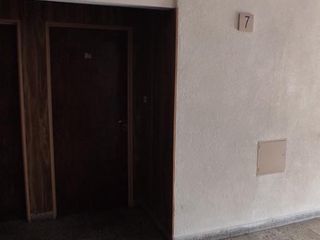 Foto 2 de VENDO DEPTO 4 AMBIENTES EN EDIF REPUBLICA (NECOCHEA)