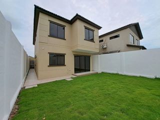 Foto 1 de CASA EN VENTA EN CIUDAD CELESTE