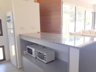 Foto 11 de Casa PH en venta en Costa del Este