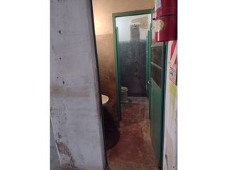 Foto 8 de Galpon 8.66x27 Mts.234 Mts.2-Garaje-Baño-Trifasica-Cubiertos 190 Mts.2