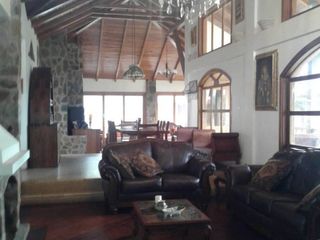 Foto 18 de VENTA-Casa con Vista Al Lago Vía a Las Cochas en Guaranda/ Urbec 19URB057
