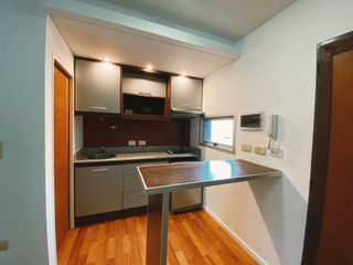 DEPARTAMENTO MONOAMBIENTE VENTA CASTELAR COCHERA