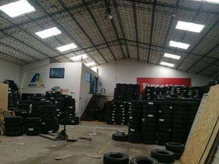 Foto 3 de ARRIENDO BODEGA NORTE DE QUITO, ALTO IMPACTO, DENTRO DE CONJUNTO DE BODEGAS