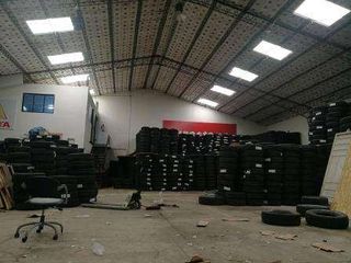 Foto 4 de ARRIENDO BODEGA NORTE DE QUITO, ALTO IMPACTO, DENTRO DE CONJUNTO DE BODEGAS