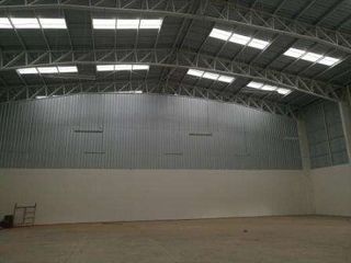 Foto 1 de ARRIENDO BODEGA PIFO 1000M2, INDUSTRIAL