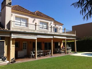Foto 2 de Chalet en venta en Acacias Blancas