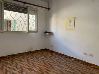 Casa PH en venta en Berazategui Este
