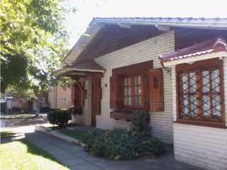 Foto 2 de CHALET 4 AMB CON DEP Y GARAGE DOBLE