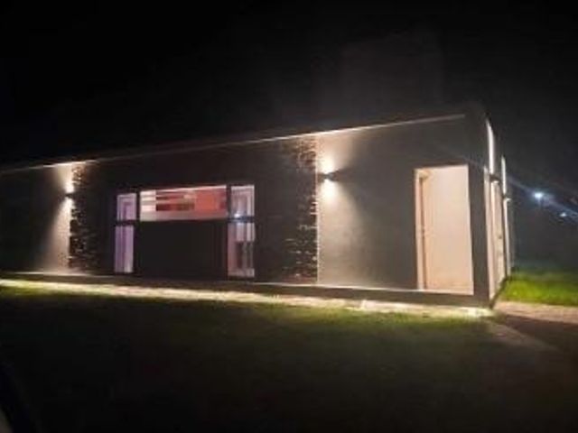 Casa en venta - 2 Dormitorios 2 Baños - 400Mts2 - Miramar