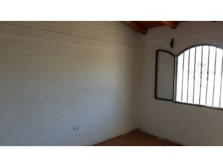 CASA LA CUMBRE CON DEPARTAMENTO