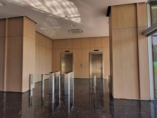 Espectacular Oficina de 120 m2 en venta en Pilar