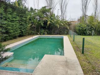Venta Nordelta La Alameda - Chalet 5 amb con dep completa y piscina