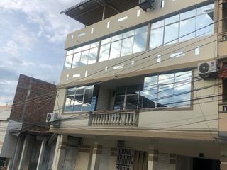 Foto 16 de Venta de Edificio en el Centro de Manta