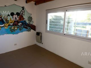 Casa en venta de 4 ambientes en Alejandro Petion - Cañuelas